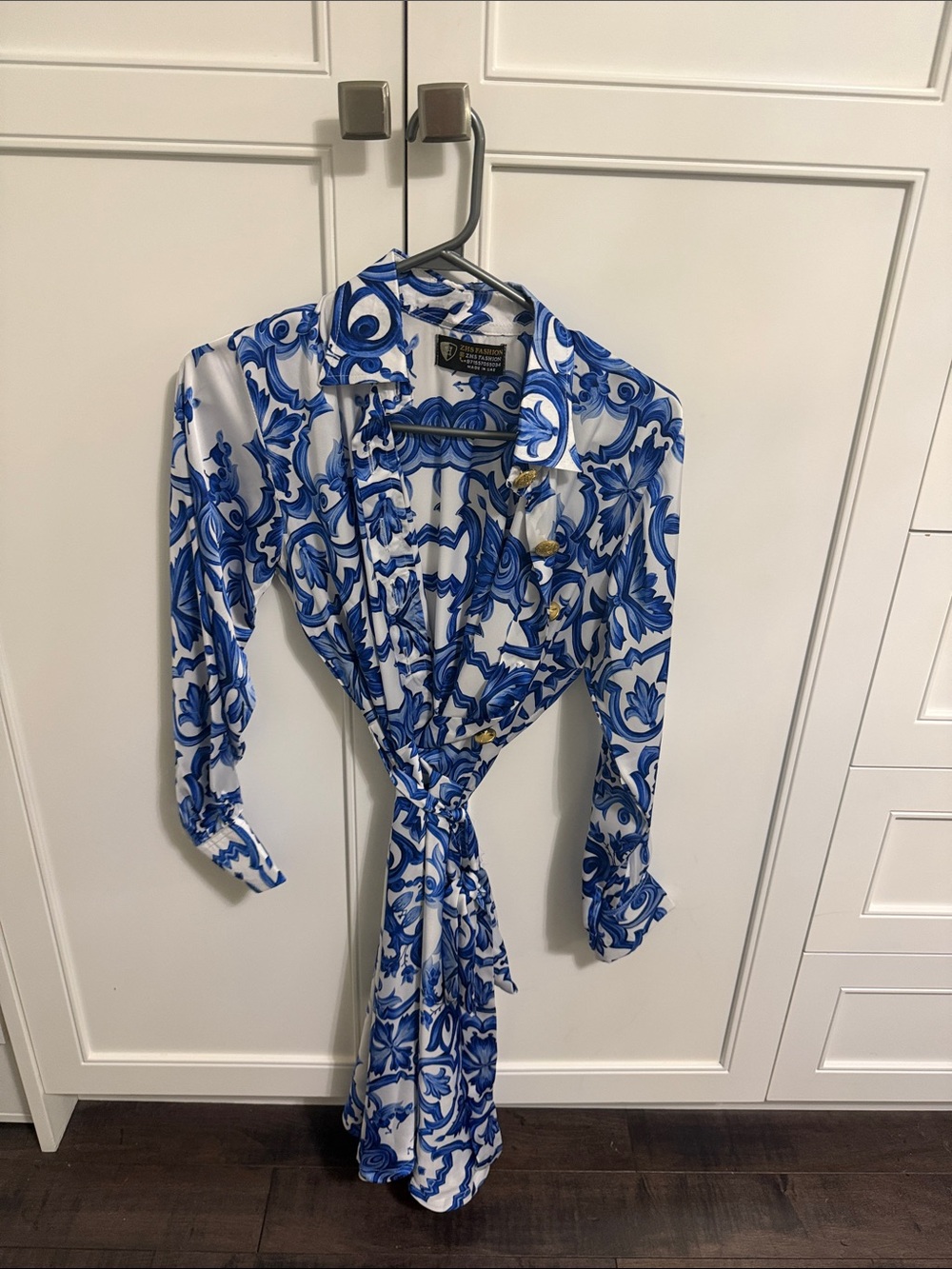 100% SILK Blue & White Tie-Front Button Down Dress